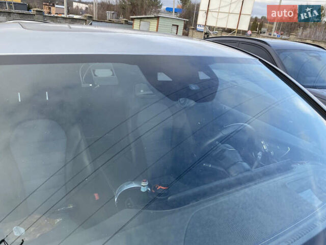 Сірий Мерседес EQC, об'ємом двигуна 0 л та пробігом 70 тис. км за 27800 $, фото 11 на Automoto.ua