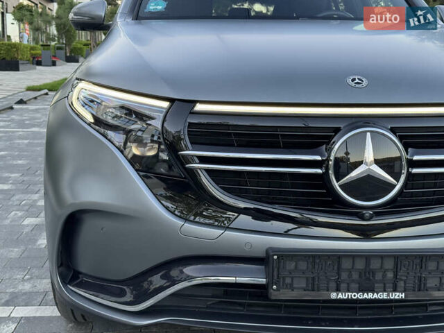 Серый Мерседес EQC, объемом двигателя 0 л и пробегом 90 тыс. км за 36800 $, фото 13 на Automoto.ua