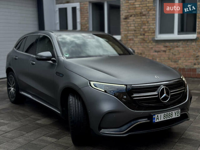 Серый Мерседес EQC, объемом двигателя 0 л и пробегом 47 тыс. км за 38500 $, фото 4 на Automoto.ua