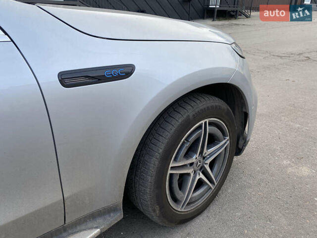 Сірий Мерседес EQC, об'ємом двигуна 0 л та пробігом 70 тис. км за 27800 $, фото 2 на Automoto.ua