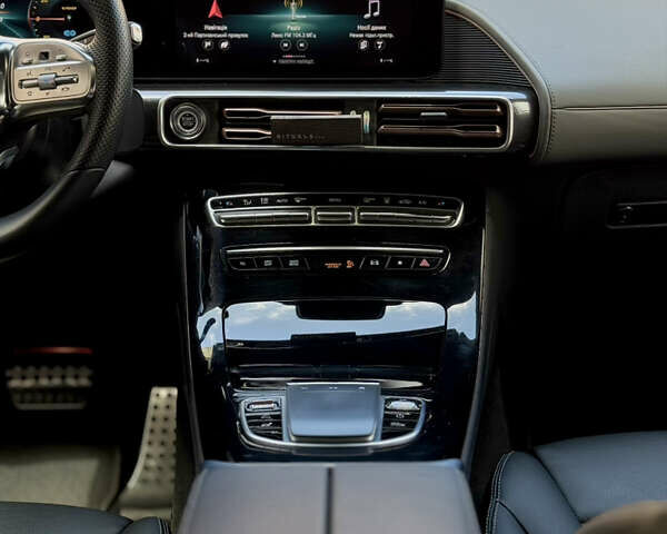 Серый Мерседес EQC, объемом двигателя 0 л и пробегом 47 тыс. км за 38500 $, фото 29 на Automoto.ua