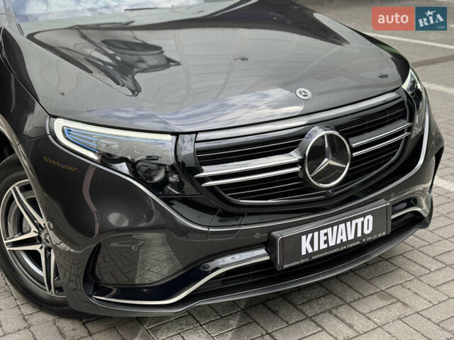 Сірий Мерседес EQC, об'ємом двигуна 0 л та пробігом 50 тис. км за 32000 $, фото 14 на Automoto.ua