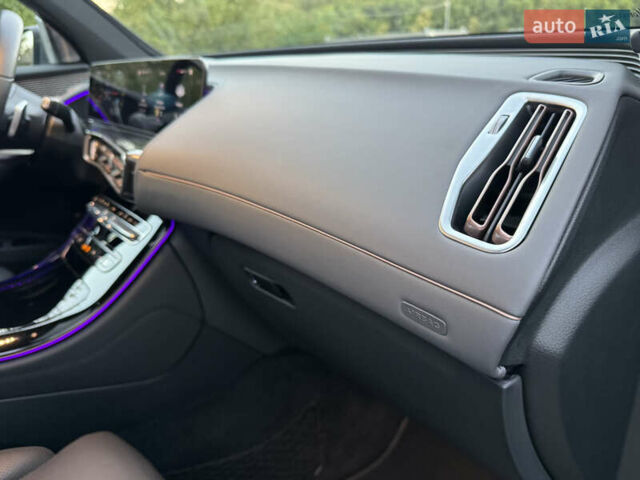 Серый Мерседес EQC, объемом двигателя 0 л и пробегом 90 тыс. км за 36800 $, фото 78 на Automoto.ua