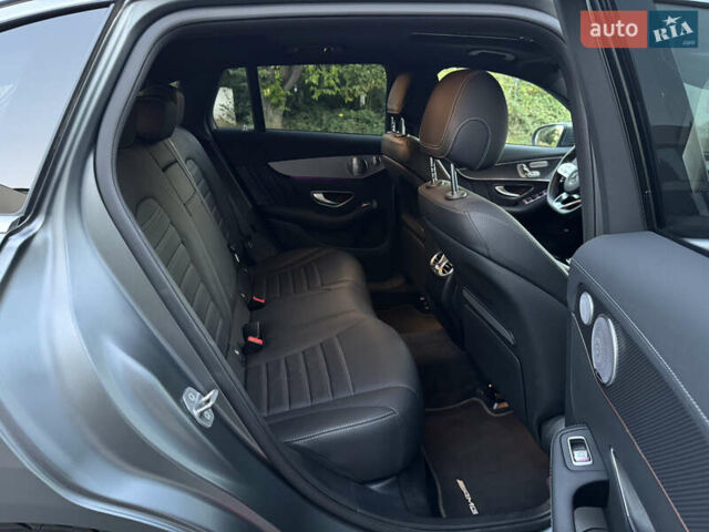 Серый Мерседес EQC, объемом двигателя 0 л и пробегом 90 тыс. км за 36800 $, фото 29 на Automoto.ua