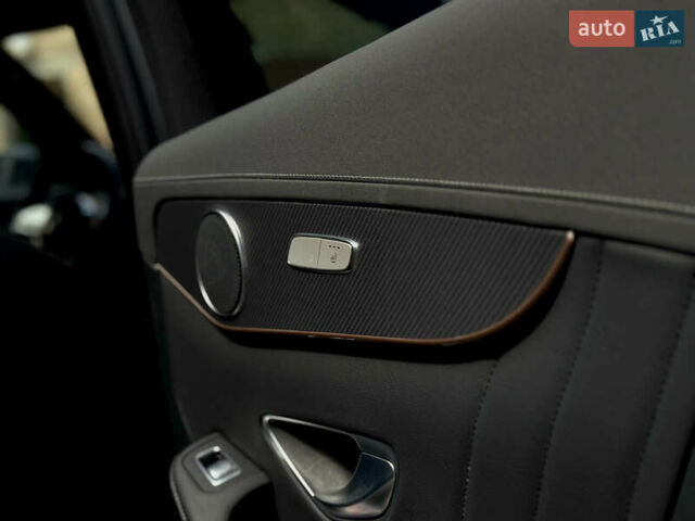 Серый Мерседес EQC, объемом двигателя 0 л и пробегом 47 тыс. км за 38500 $, фото 30 на Automoto.ua