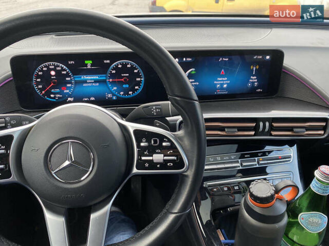 Сірий Мерседес EQC, об'ємом двигуна 0 л та пробігом 70 тис. км за 27800 $, фото 6 на Automoto.ua