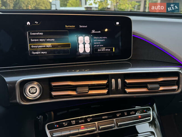 Серый Мерседес EQC, объемом двигателя 0 л и пробегом 90 тыс. км за 36800 $, фото 56 на Automoto.ua