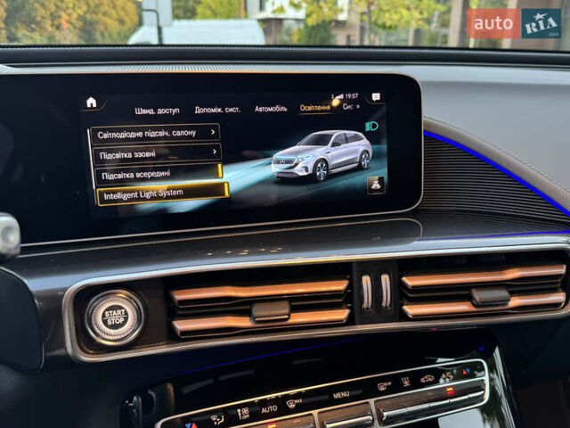 Серый Мерседес EQC, объемом двигателя 0 л и пробегом 90 тыс. км за 36800 $, фото 54 на Automoto.ua