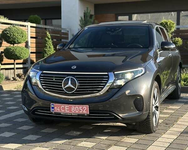 Серый Мерседес EQC, объемом двигателя 0 л и пробегом 25 тыс. км за 36750 $, фото 19 на Automoto.ua