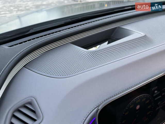 Серый Мерседес EQC, объемом двигателя 0 л и пробегом 90 тыс. км за 36800 $, фото 70 на Automoto.ua