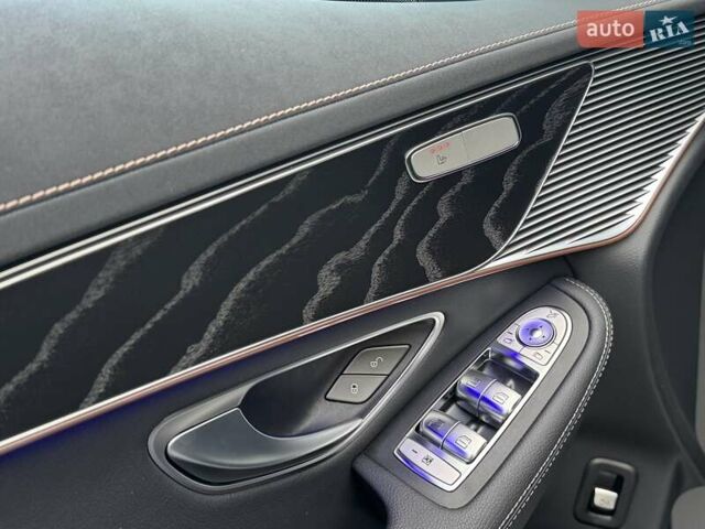 Серый Мерседес EQC, объемом двигателя 0 л и пробегом 158 тыс. км за 29900 $, фото 10 на Automoto.ua