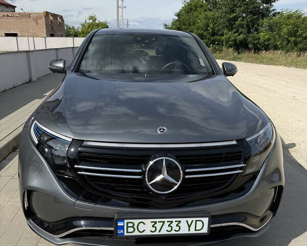Сірий Мерседес EQC, об'ємом двигуна 0 л та пробігом 35 тис. км за 39900 $, фото 22 на Automoto.ua