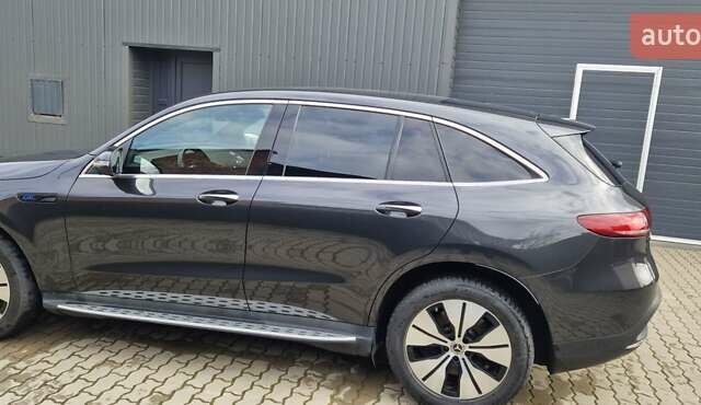 Сірий Мерседес EQC, об'ємом двигуна 0 л та пробігом 80 тис. км за 38000 $, фото 4 на Automoto.ua