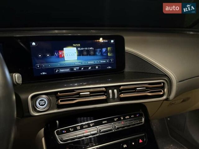 Сірий Мерседес EQC, об'ємом двигуна 0 л та пробігом 52 тис. км за 43500 $, фото 2 на Automoto.ua