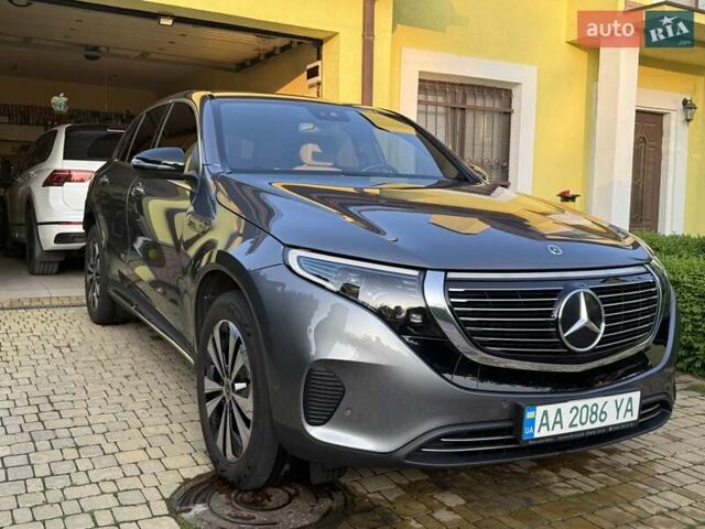 Сірий Мерседес EQC, об'ємом двигуна 0 л та пробігом 52 тис. км за 43500 $, фото 16 на Automoto.ua