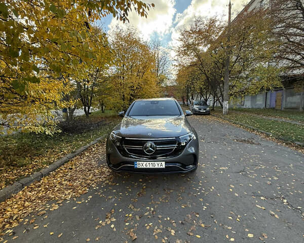 Серый Мерседес EQC, объемом двигателя 0 л и пробегом 30 тыс. км за 39900 $, фото 36 на Automoto.ua