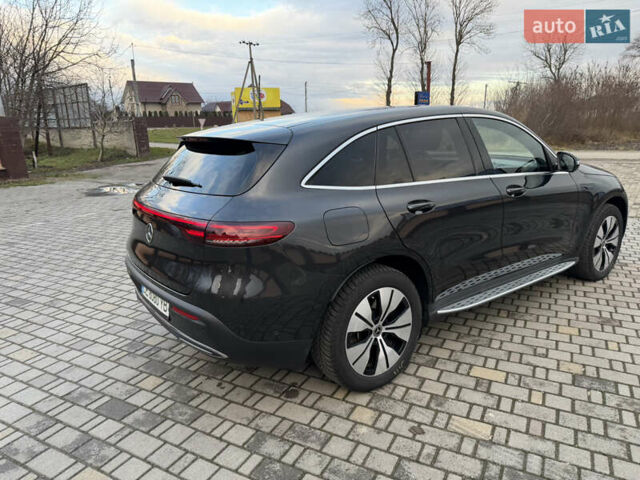 Сірий Мерседес EQC, об'ємом двигуна 0 л та пробігом 66 тис. км за 38800 $, фото 8 на Automoto.ua
