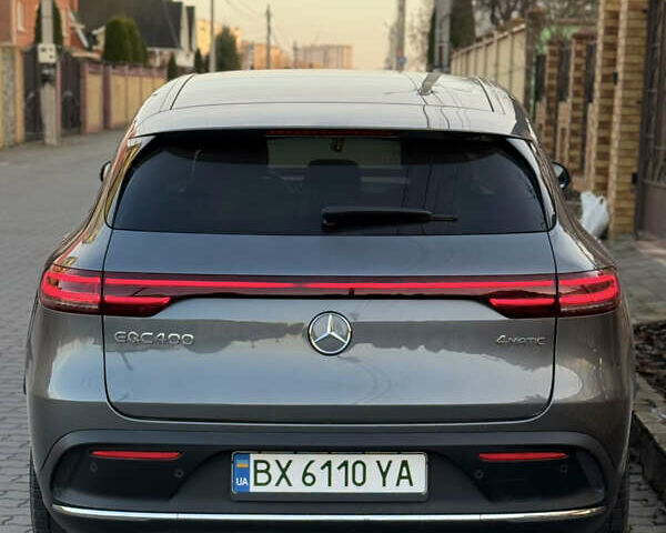 Серый Мерседес EQC, объемом двигателя 0 л и пробегом 30 тыс. км за 38900 $, фото 7 на Automoto.ua