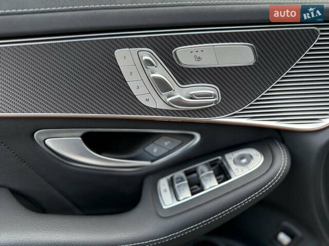 Сірий Мерседес EQC, об'ємом двигуна 0 л та пробігом 9 тис. км за 47000 $, фото 35 на Automoto.ua