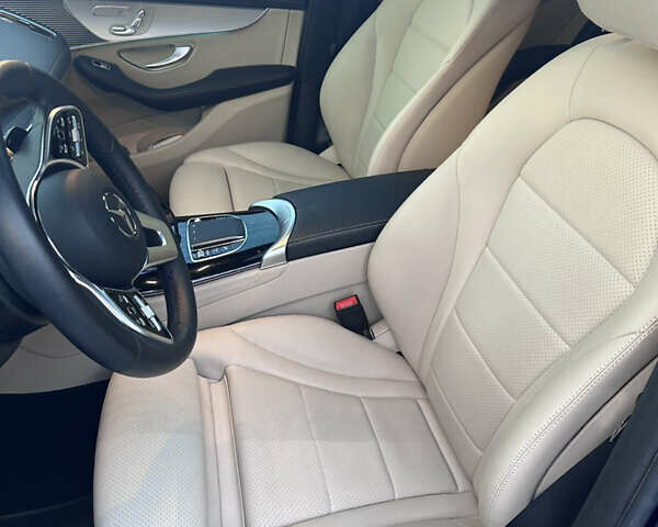Синий Мерседес EQC, объемом двигателя 0 л и пробегом 17 тыс. км за 35000 $, фото 8 на Automoto.ua