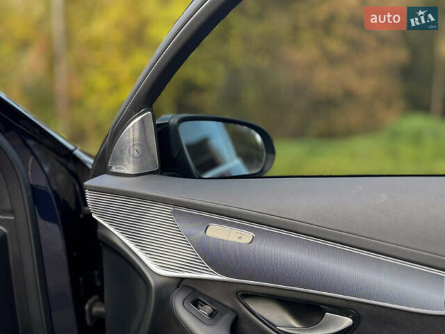 Синій Мерседес EQC, об'ємом двигуна 0 л та пробігом 67 тис. км за 35500 $, фото 41 на Automoto.ua