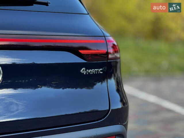 Синій Мерседес EQC, об'ємом двигуна 0 л та пробігом 67 тис. км за 35500 $, фото 15 на Automoto.ua
