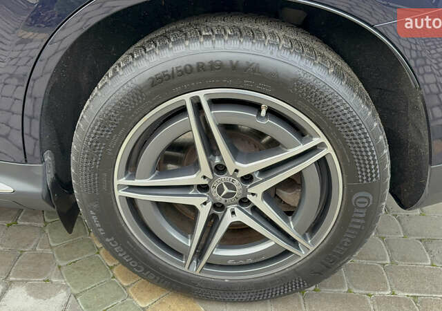 Синій Мерседес EQC, об'ємом двигуна 0 л та пробігом 90 тис. км за 33000 $, фото 136 на Automoto.ua
