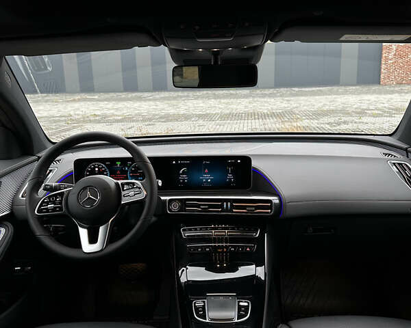 Синій Мерседес EQC, об'ємом двигуна 0 л та пробігом 130 тис. км за 31500 $, фото 22 на Automoto.ua