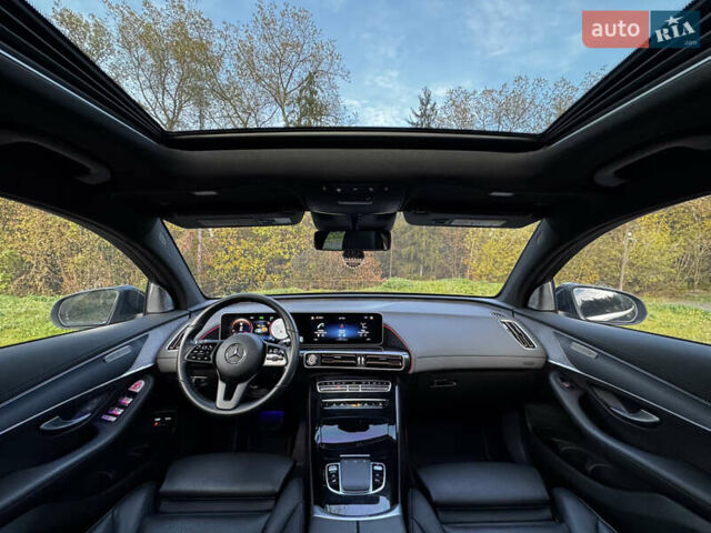 Синій Мерседес EQC, об'ємом двигуна 0 л та пробігом 67 тис. км за 35500 $, фото 45 на Automoto.ua