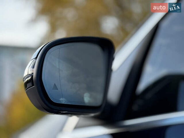 Синій Мерседес EQC, об'ємом двигуна 0 л та пробігом 67 тис. км за 35500 $, фото 19 на Automoto.ua