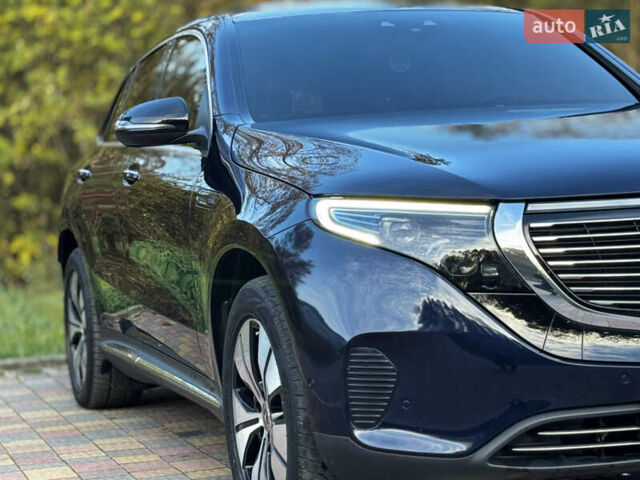 Синій Мерседес EQC, об'ємом двигуна 0 л та пробігом 67 тис. км за 35500 $, фото 8 на Automoto.ua