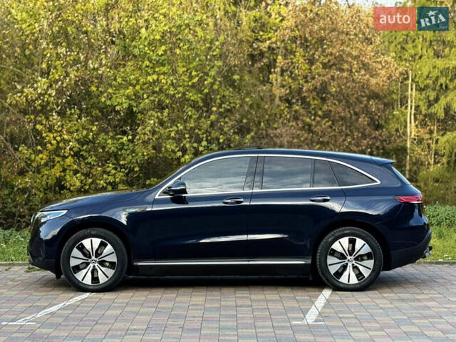 Синій Мерседес EQC, об'ємом двигуна 0 л та пробігом 67 тис. км за 35500 $, фото 18 на Automoto.ua