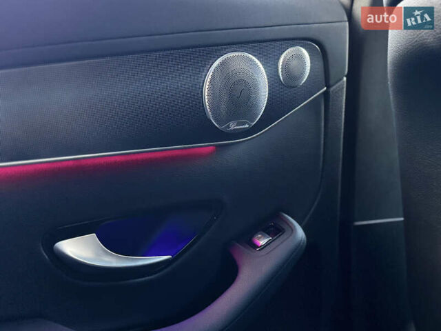 Синій Мерседес EQC, об'ємом двигуна 0 л та пробігом 67 тис. км за 35500 $, фото 40 на Automoto.ua