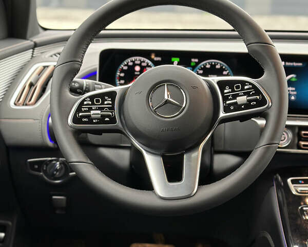 Синій Мерседес EQC, об'ємом двигуна 0 л та пробігом 130 тис. км за 31500 $, фото 14 на Automoto.ua