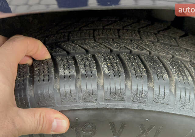 Синій Мерседес EQC, об'ємом двигуна 0 л та пробігом 90 тис. км за 33000 $, фото 137 на Automoto.ua