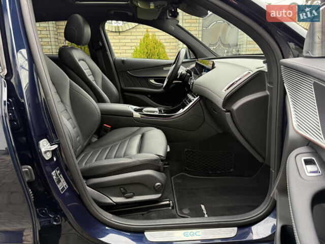 Синій Мерседес EQC, об'ємом двигуна 0 л та пробігом 90 тис. км за 33000 $, фото 4 на Automoto.ua