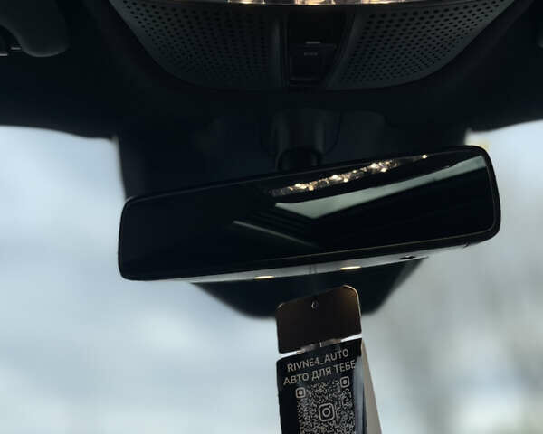 Синій Мерседес EQC, об'ємом двигуна 0 л та пробігом 130 тис. км за 31500 $, фото 18 на Automoto.ua