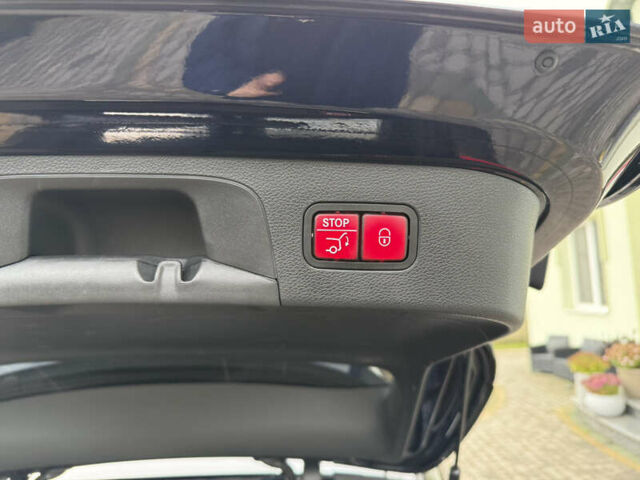 Синій Мерседес EQC, об'ємом двигуна 0 л та пробігом 90 тис. км за 33000 $, фото 114 на Automoto.ua