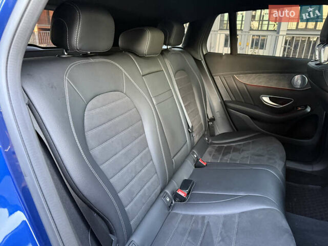 Синий Мерседес EQC, объемом двигателя 0 л и пробегом 119 тыс. км за 34900 $, фото 48 на Automoto.ua