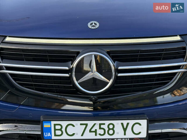 Синий Мерседес EQC, объемом двигателя 0 л и пробегом 119 тыс. км за 34900 $, фото 6 на Automoto.ua