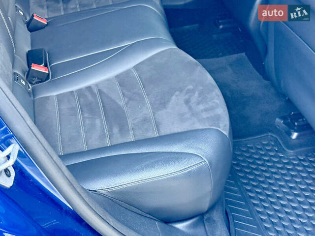 Синий Мерседес EQC, объемом двигателя 0 л и пробегом 119 тыс. км за 34900 $, фото 49 на Automoto.ua