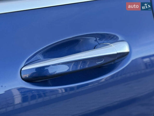 Синий Мерседес EQC, объемом двигателя 0 л и пробегом 119 тыс. км за 34900 $, фото 31 на Automoto.ua