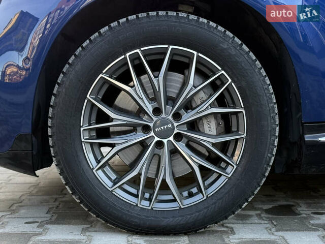 Синий Мерседес EQC, объемом двигателя 0 л и пробегом 119 тыс. км за 34900 $, фото 71 на Automoto.ua