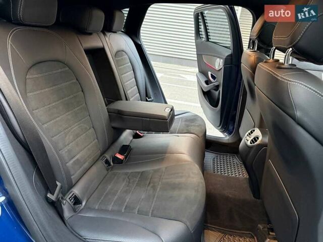 Синий Мерседес EQC, объемом двигателя 0 л и пробегом 38 тыс. км за 38490 $, фото 12 на Automoto.ua