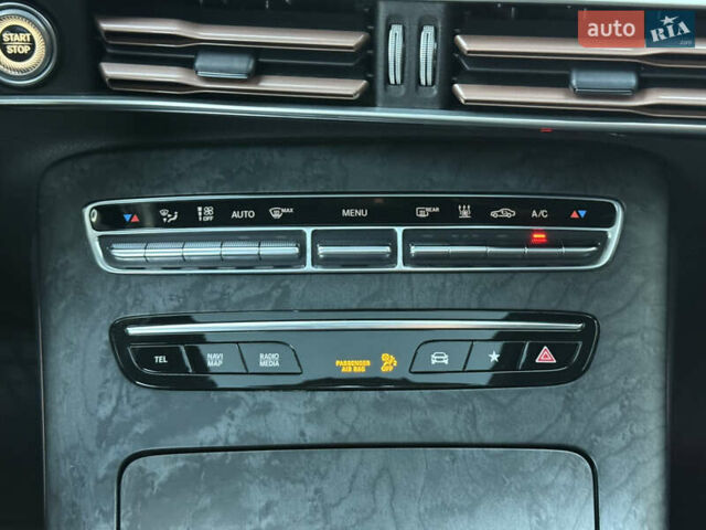 Синий Мерседес EQC, объемом двигателя 0 л и пробегом 119 тыс. км за 34900 $, фото 50 на Automoto.ua