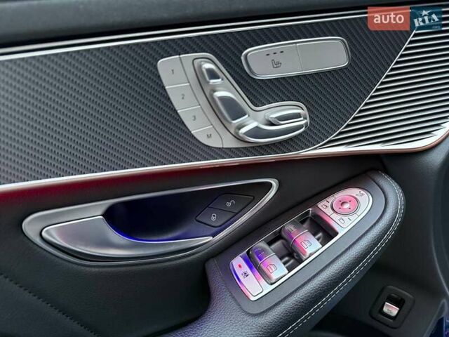 Синий Мерседес EQC, объемом двигателя 0 л и пробегом 38 тыс. км за 38490 $, фото 15 на Automoto.ua