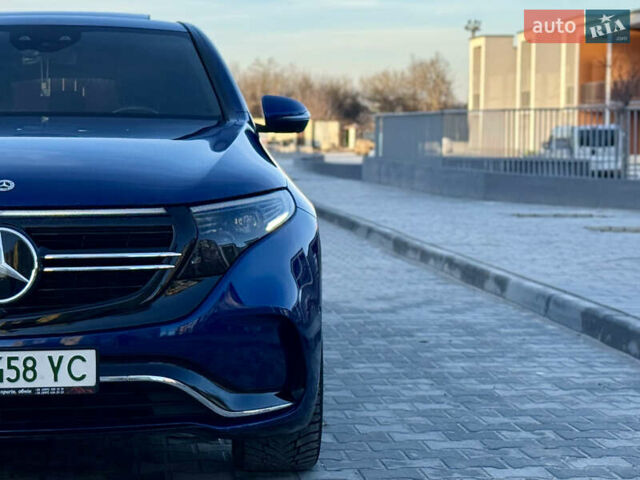 Синий Мерседес EQC, объемом двигателя 0 л и пробегом 119 тыс. км за 34900 $, фото 4 на Automoto.ua