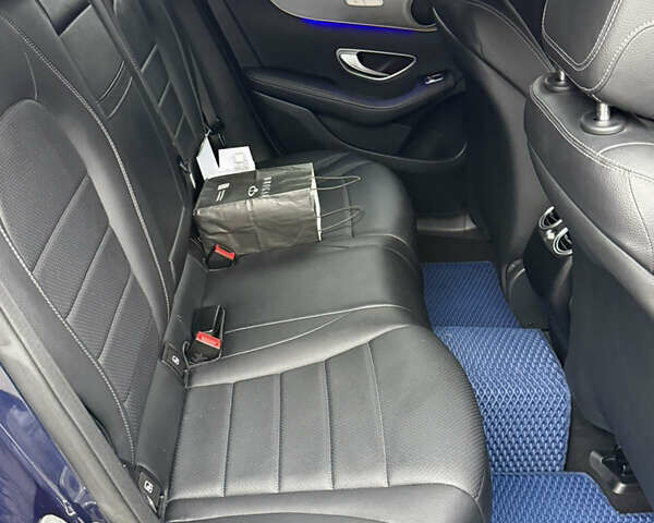 Синій Мерседес EQC, об'ємом двигуна 0 л та пробігом 73 тис. км за 32500 $, фото 9 на Automoto.ua