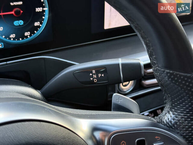 Синий Мерседес EQC, объемом двигателя 0 л и пробегом 119 тыс. км за 34900 $, фото 39 на Automoto.ua