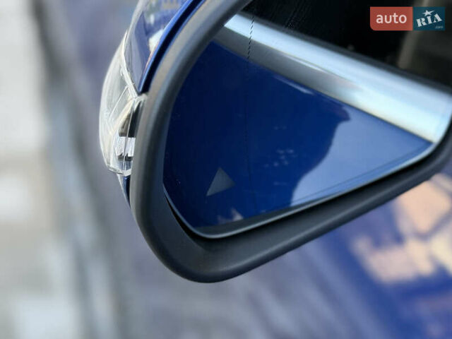 Синий Мерседес EQC, объемом двигателя 0 л и пробегом 119 тыс. км за 34900 $, фото 32 на Automoto.ua